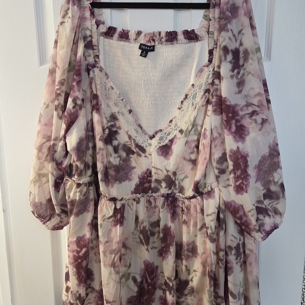 torrid Lavender Floral Lace-Trim Peasant Top